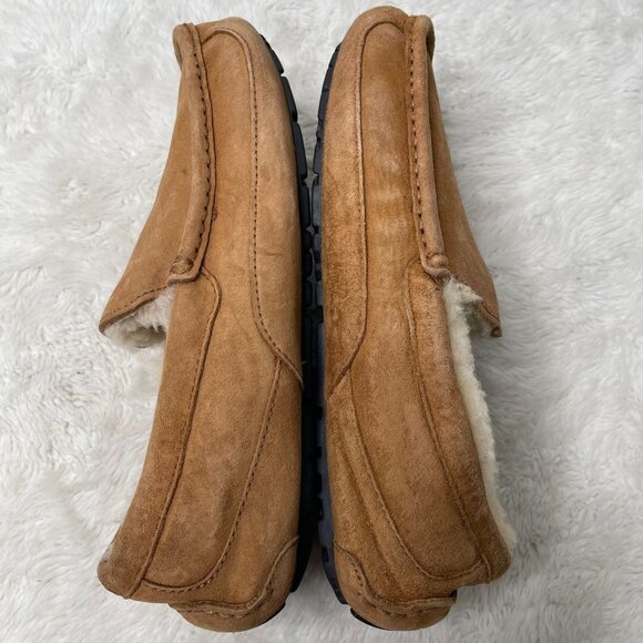 UGG #5775 Men\'s Tan Ascot Suede Sheepskin Slippers Slip On Shoes Size 8 US main image 12